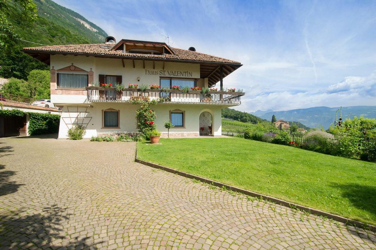 Haus St. Valentin Alloggio per agriturismo Appiano Sulla Strada Del Vino